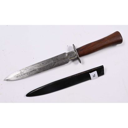 COUTEAU DE COMBAT, modèle 1916, Pataud à...
