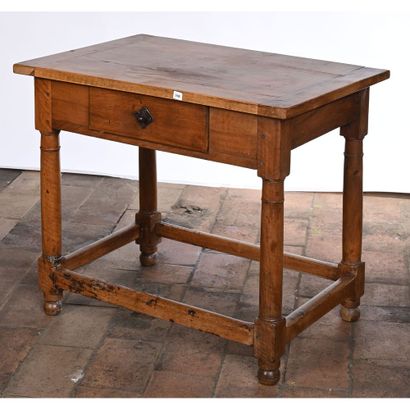 PETIT BUREAU D’ENFANT DE STYLE LOUIS XIII...