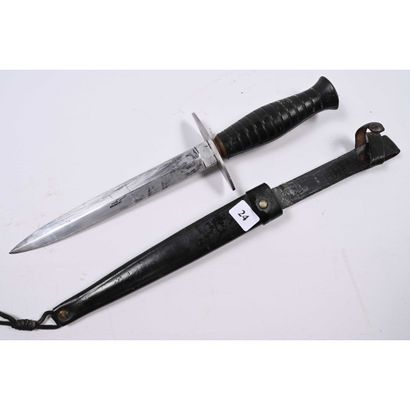 COUTEAU DE COMBAT SIMPER FIDELIS 3ème RE...