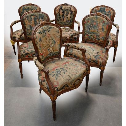 SUITE DE 6 FAUTEUILS CABRIOLET LOUIS XVI...