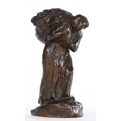 DALOU Jules Aimé. (1838-1902). «Femme rapportant...
