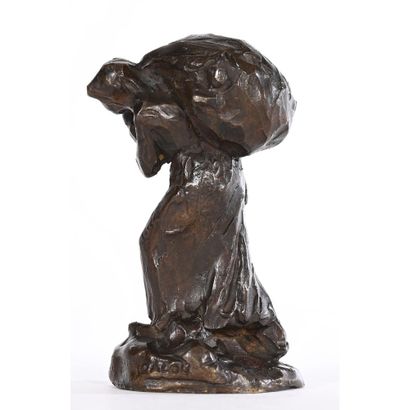 DALOU Jules Aimé. (1838-1902). «Femme rapportant...