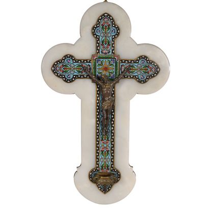 GRAND CRUCIFIX en bronze et émaux cloisonnés...