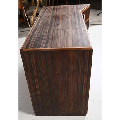 BUREAU ART DECO de forme géométrique en placage...