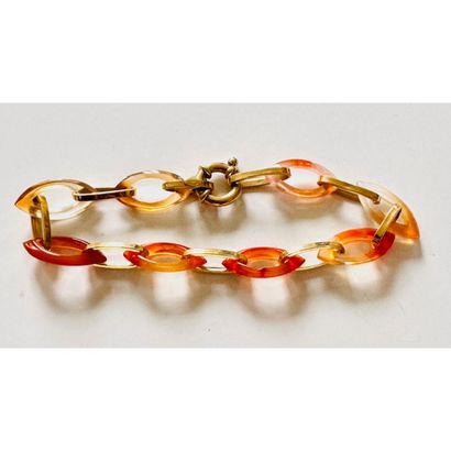 BRACELET souple en or 750°/°° maillon ovale...