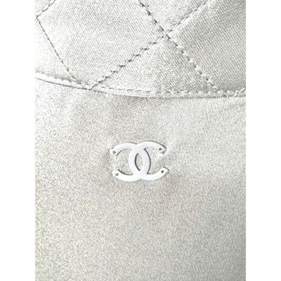 CHANEL. Soft silk pants in silver-pearl grey....