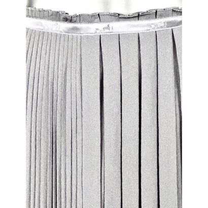 HERMES Paris. Permanent pleated silk skirt....