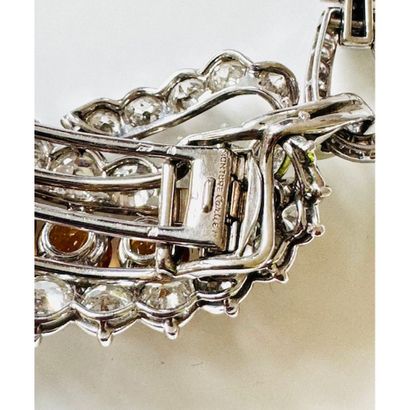 CARTIER. Twisted COLLAR in 750°/°° white...