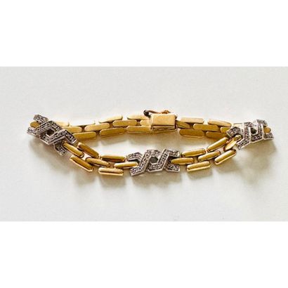 BRACELET in yellow gold 750°/°° rice grain...