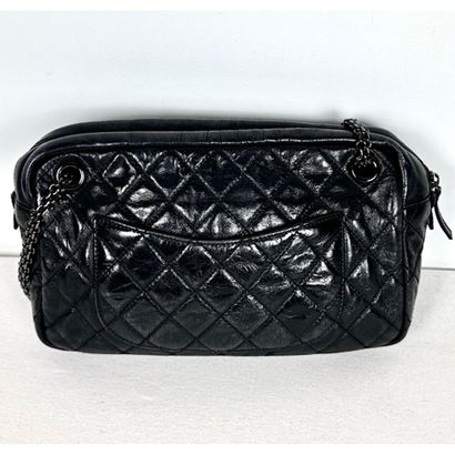 CHANEL. Caméra
