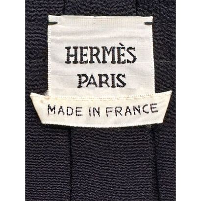 HERMES Paris. Permanent pleated silk skirt....