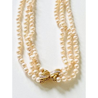 3-row cultured pearl COLLAR (Ø.6,3mm) with...