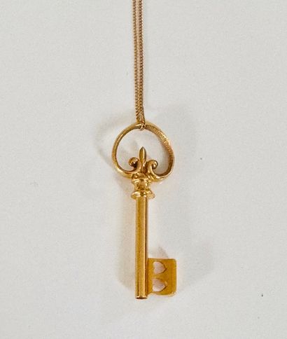 Love key pendant in yellow gold 750°/°° and...