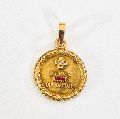 LOVE MEDAL in yellow gold 750°/°° 
