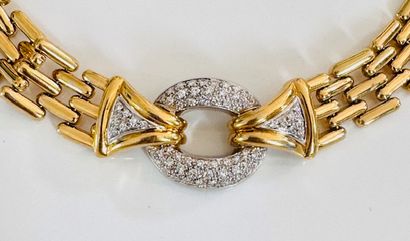 COLLIER ras de cou en or jaune 750°/°° maillon...