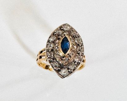 Yellow gold 750°/°° marquise ring set with...