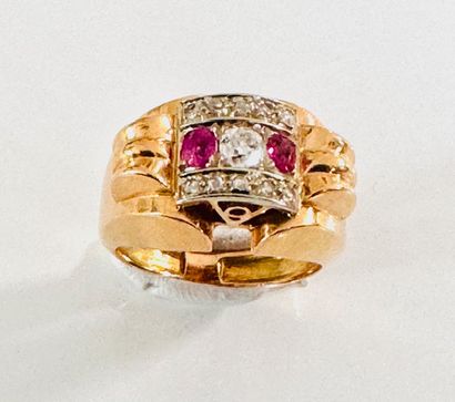 1940. Bridge ring in yellow gold 750°/°°...