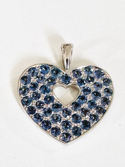 POIRAY. Heart pendant in 750°/°° white gold...