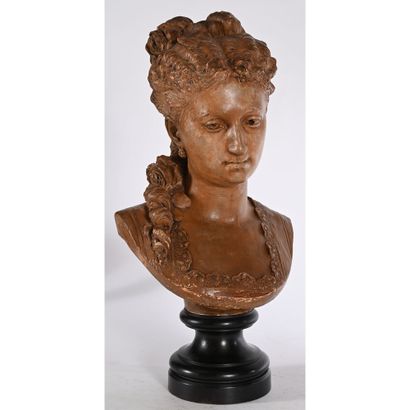 CARRIER A. «Buste de jeune femme». Terre...