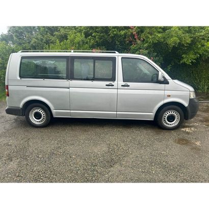 Corbillard Volkswagen T5 première mise en...