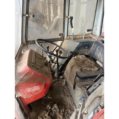 Tracteur Steyr 8120 environ 5400 heures au...