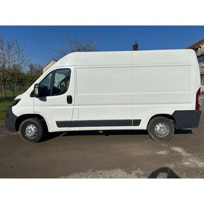 Peugeot boxer phase 3 fourgon l2h1 . 2 litres...