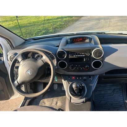 Peugeot partner 1,6 litres hdi 90 cv année...