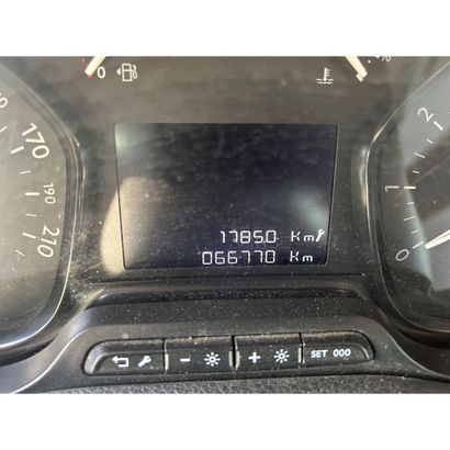 Peugeot Expert 2 litres hdi 122cv boîte automatique...