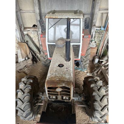Tracteur Steyr 8120 environ 5400 heures au...