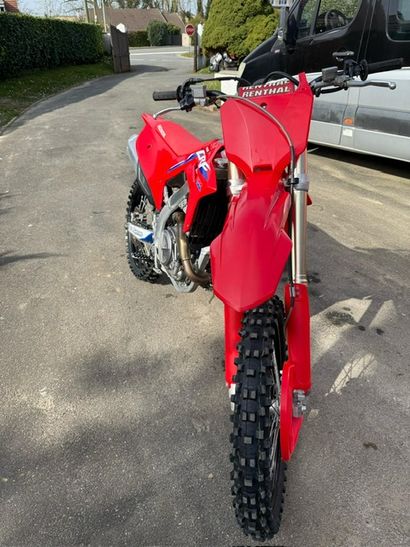 Moto Honda 450 crf modèle 2022. (Ce lot sera...