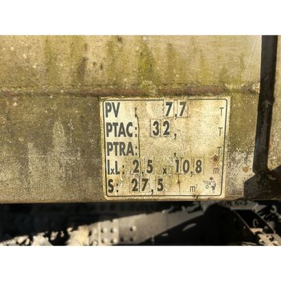 Ensemble tracteur Volvo fm 440 euro 4 avec...