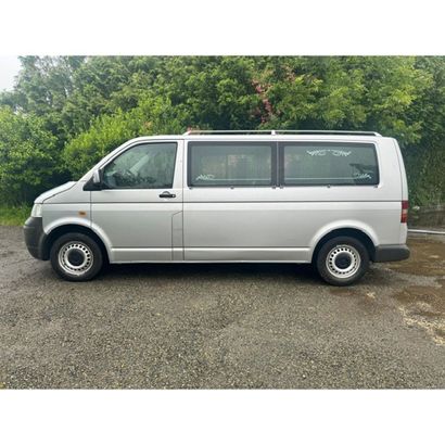 Corbillard Volkswagen T5 première mise en...
