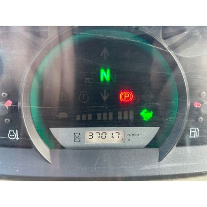 Chargeuse sur Kubota r065 hw équipé fourche...