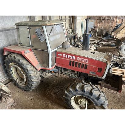 Tracteur Steyr 8120 environ 5400 heures au...