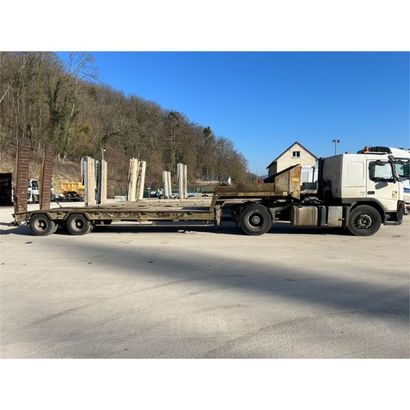 Ensemble tracteur Volvo fm 440 euro 4 avec...