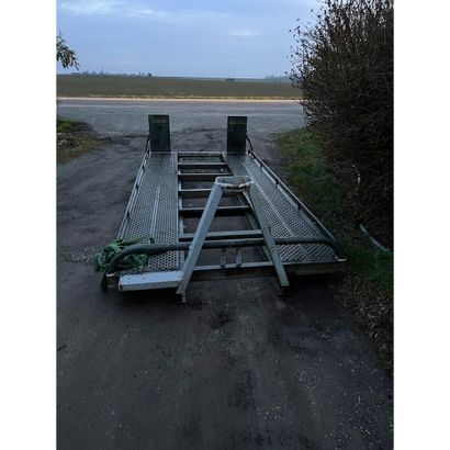 Plateau porte voiture Berce Ampirole galvanisée...