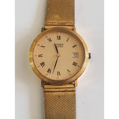 CITIZEN. Watch in gilt metal. Round dial....