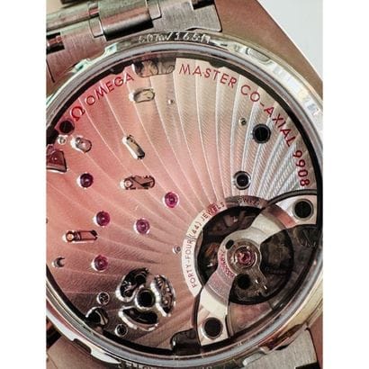 OMEGA Speedmaster. 2022. Steel chronograph...