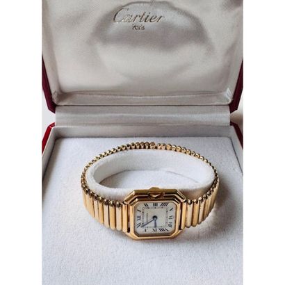 CARTIER. Watch in yellow gold 750°/°° Ceinture...
