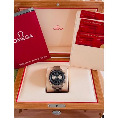 OMEGA Speedmaster. 2022. Steel chronograph...