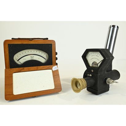 LOT including 1 OPTICAL FILAMENT DISAPPEARING...