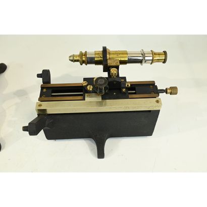 LOT including 1 VERNIER MICROSCOPE by Philip...