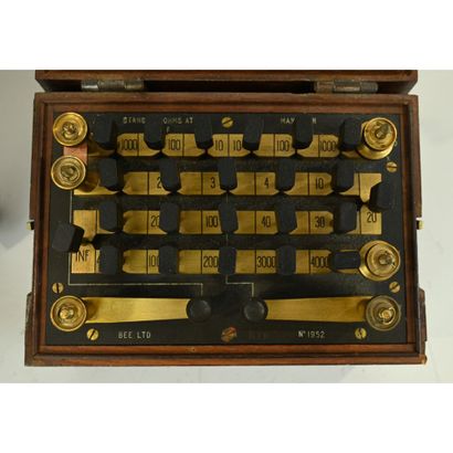 LOT including 1 WHEATSTONE BRIDGE from Marque:...