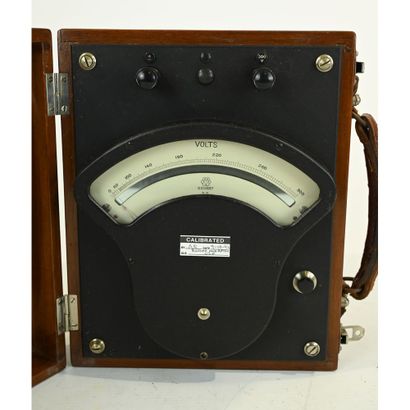 LOT including 1 VOLTMETER approx. 1930 Type...