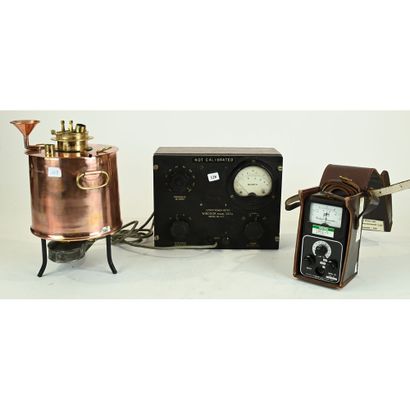 LOT including 1 PH METRE Analytical measurements...