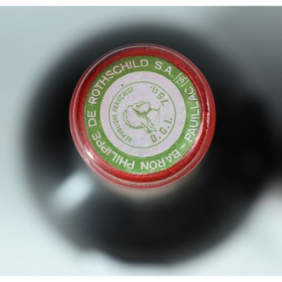 3 Btles Château MOUTON ROTHSCHILD, 1988....