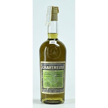 1 Btle of old CHARTREUSE. Fair condition....
