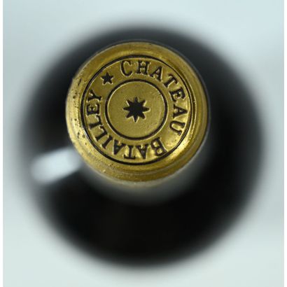 1 Exceptionnelle Btle Château BATAILLEY,...
