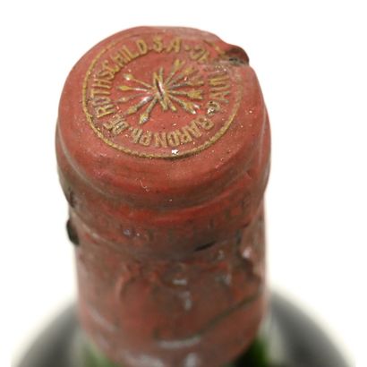2 Btles Château MOUTON ROTHSCHILD, 1981....