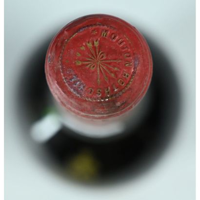 1 Btle Château MOUTON ROTHSCHILD, 1964. (Etiquette...